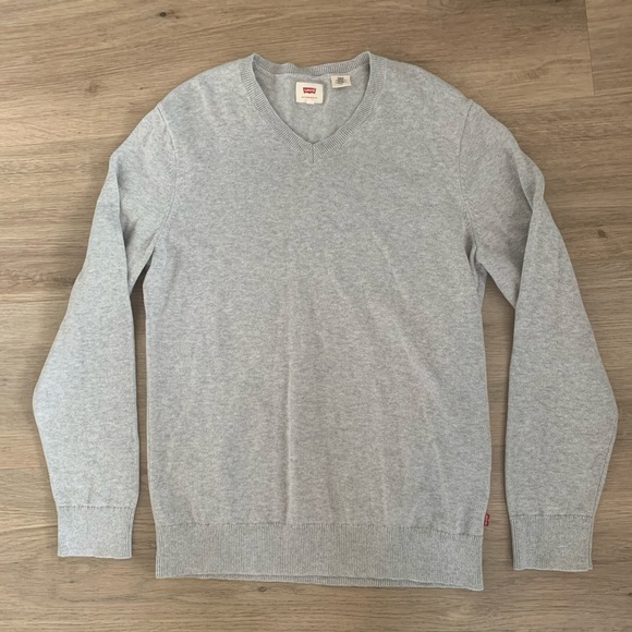 V neck sweater by Levi’s - Picture 1 of 4